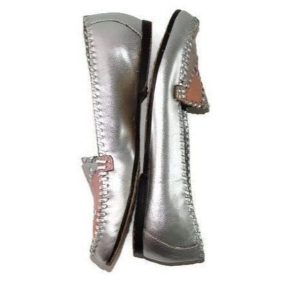 Vintage Womens Size 6 Shoes Metallic Silver Pink Leather Patchwork Moccasin - Picture 3 of 9